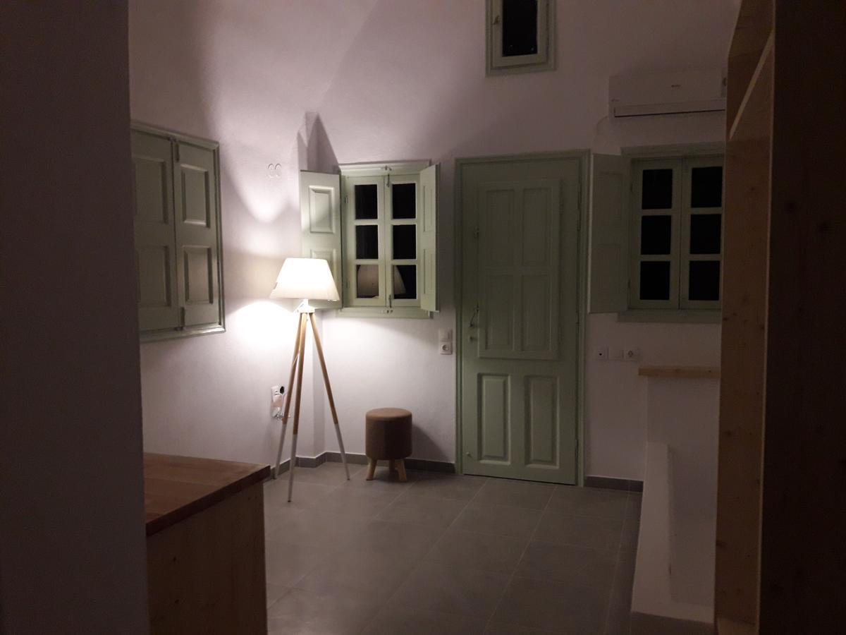 Ecoxenia Aparthotel Иа Екстериор снимка